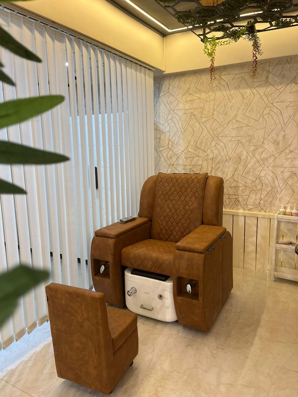 VLCC Beauty and Cosmetology Clinic Wakad